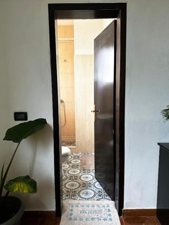 Cozy Big Apartment With Balcony Tirana Exterior foto